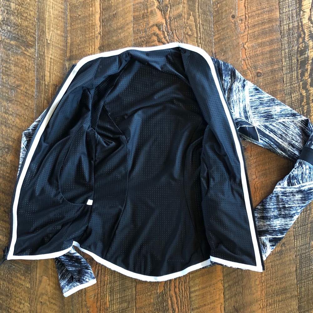 Lululemon reversible zip jacket - Picture 2 of 2